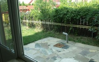 VILA INDIVIDUALA CU 6 CAMERE IN ZONA PIPERA - Poză 1