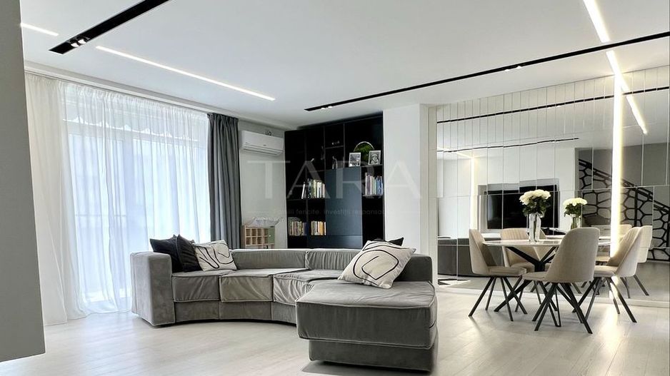 Penthouse modern, 120 mp, 60 mp terase, 2 parcari, Iulius Mall. - Poză 1