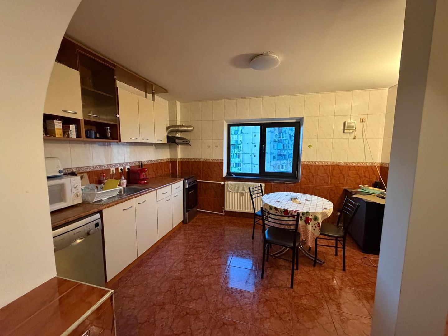 AP. 2 CAMERE- BRANCOVEANU, METROU 6 MIN, MASINA DE SPALAT VASE - Poză 3