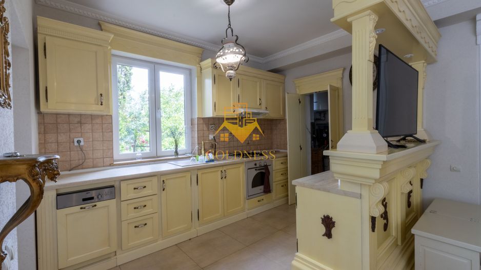 Casa individuala, 5 camere, dressing,garaj, 1000 mp gradina, Borhanci - Poză 2