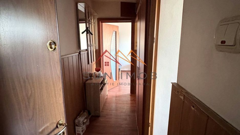Apartament 2 camere, ultracentral, etaj 3, Comision 0%, Campina - Poză 4