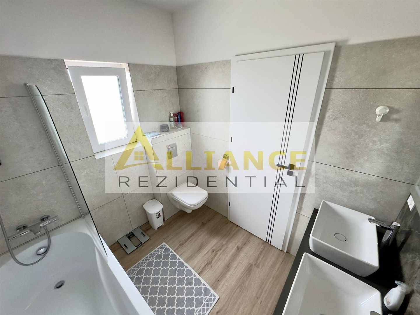 Casa Individuala - 5 camere - 2 bai - 300 mp teren - Poză 16