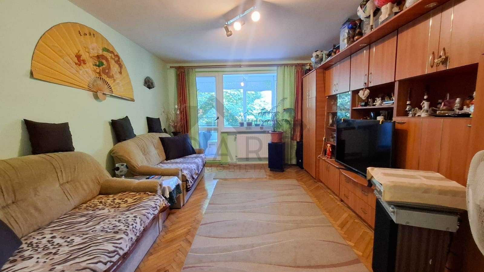 De vanzare Apartament cu 3 camere - Poză 7