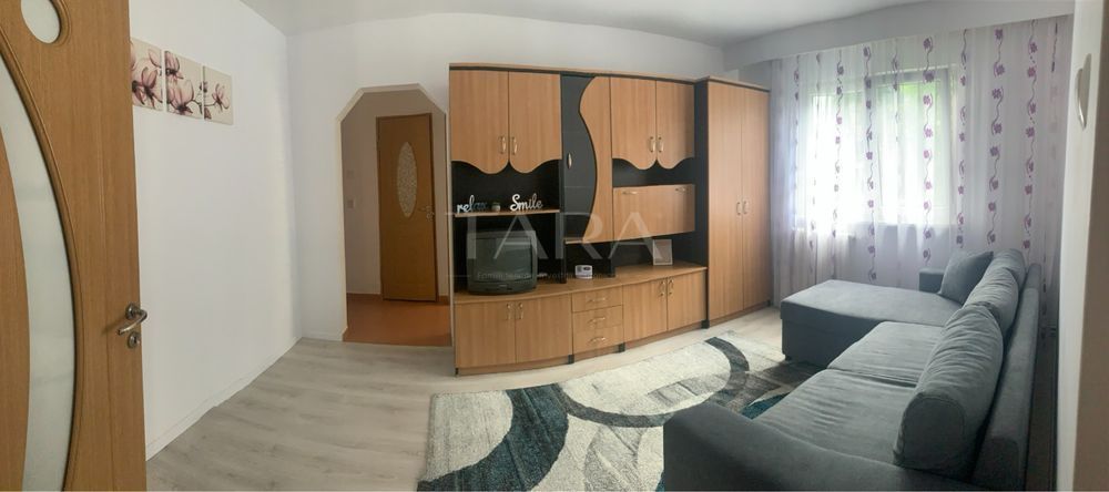 Vând apartament 3 camere în Mănăștur, zona Minerva. - Poză 1