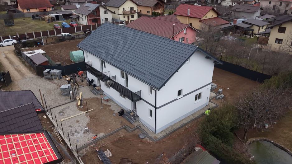 De Vânzare Duplex În Cartierul Izvor - Poză 1