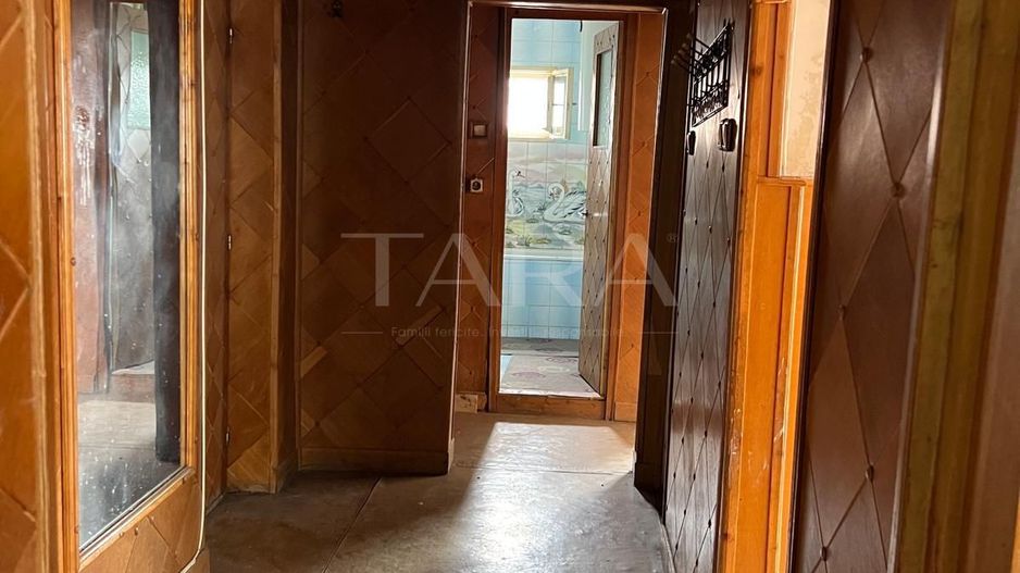 Apartament 3 camere, Baciu – ideal pentru renovare - Poză 3