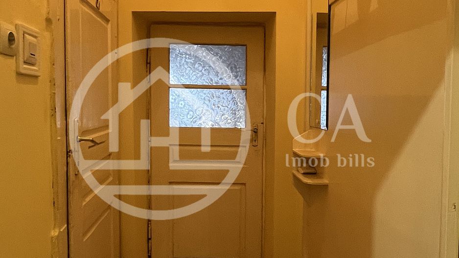 Apartament cu 3 camere de vanzare Central Oradea - Poză 9