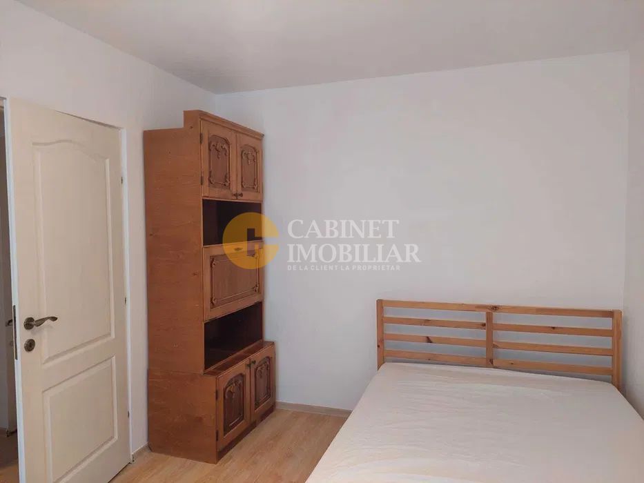 închiriez apartament 2 camere Tătărași Flora - Poză 4