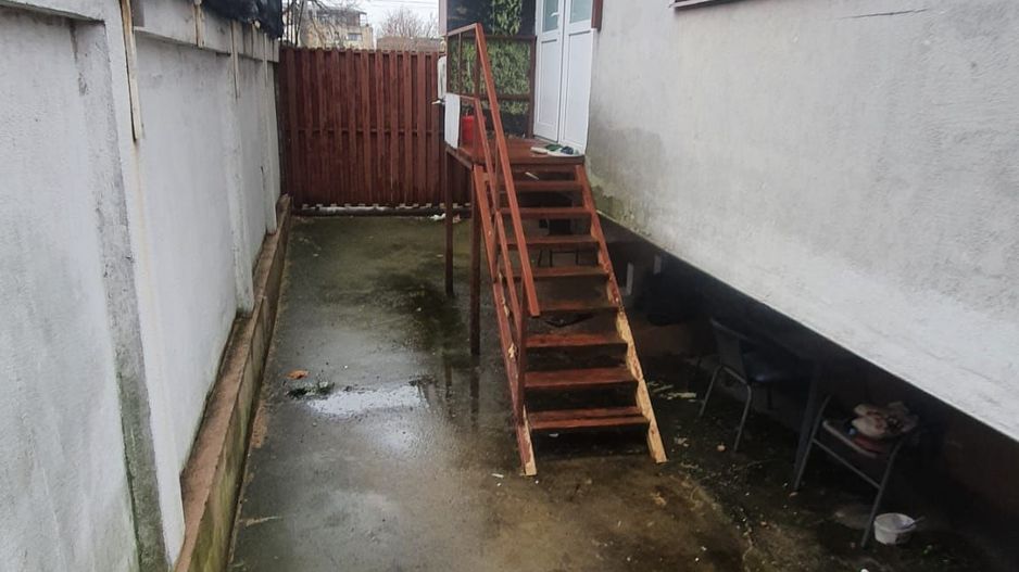 Apartament de vânzare, complet mobilat - Poză 7