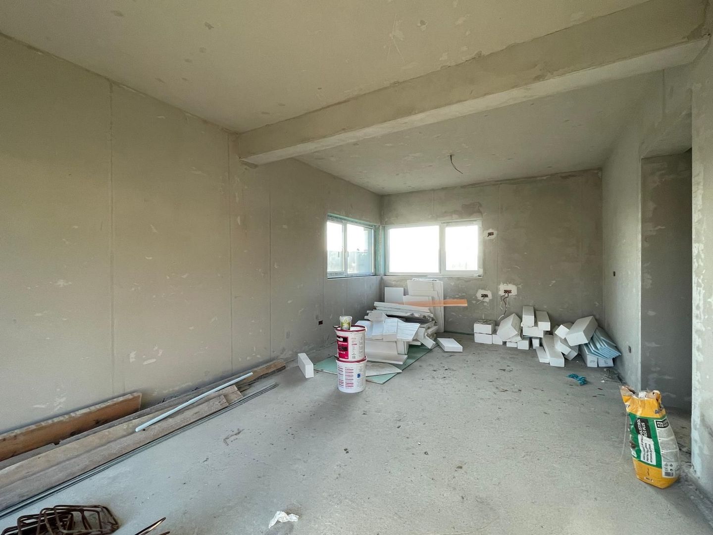 Duplex complet despartit - 3 camere - Mosnita Noua - Poză 1