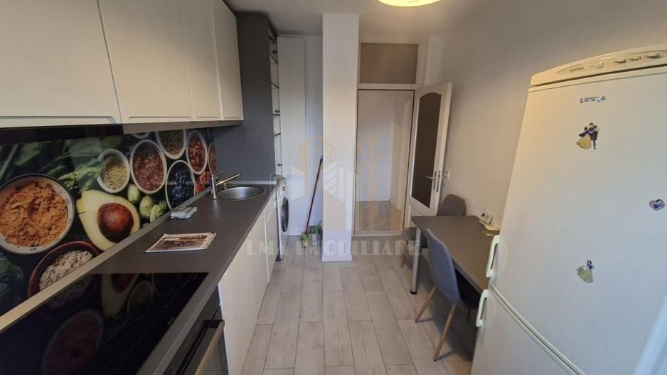 Apartament 2 camere decomandat Faget Brasov - Poză 9