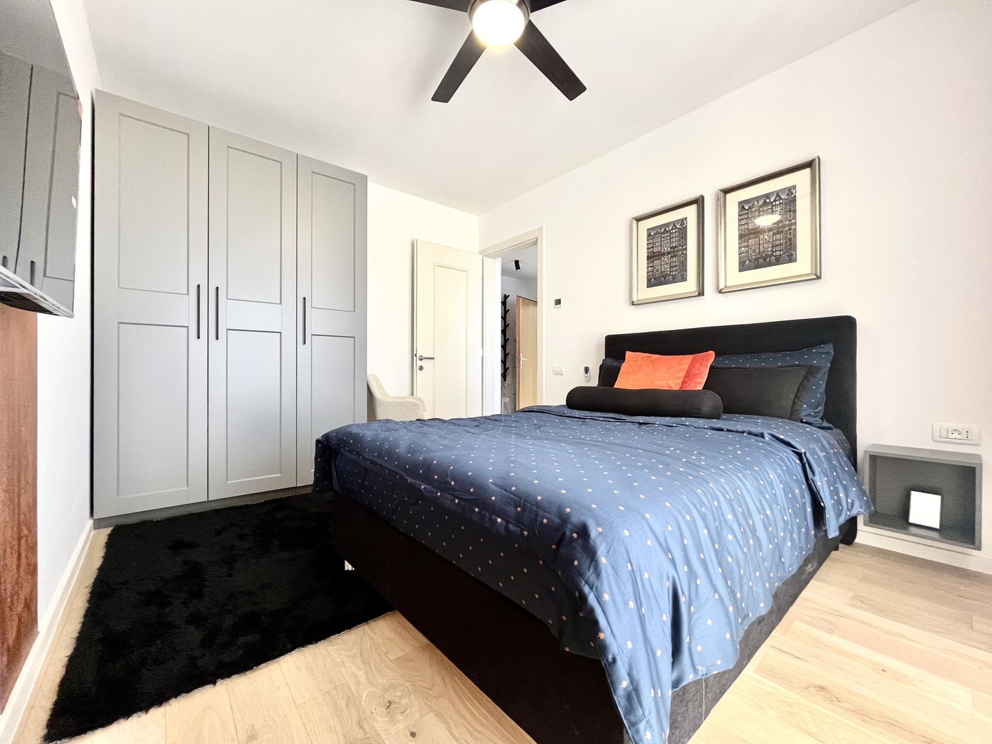 Apartament 2 camere, elegant si modern, Central - Piata 700 - Poză 8