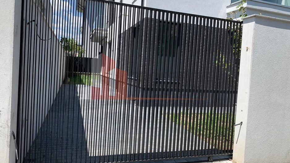 Vila spatioasa, 2021, zona Iancu Nicolae-Jollie Ville - Poză 15