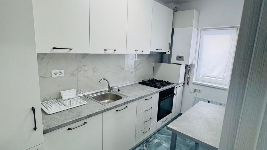 De inchiriat apartament nou, mobilat, 2 camere Gradiste Arad - Poză 6