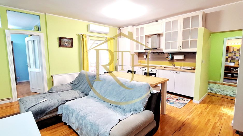 Oferim spre inchiriere un apartament cu 3 camere,modern, zona Spitalul Judetean - Poză 9