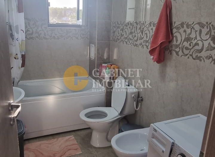 2 camere - Decomandat - 57mp - LOC DE PARCARE - INTABULAT - Poză 4