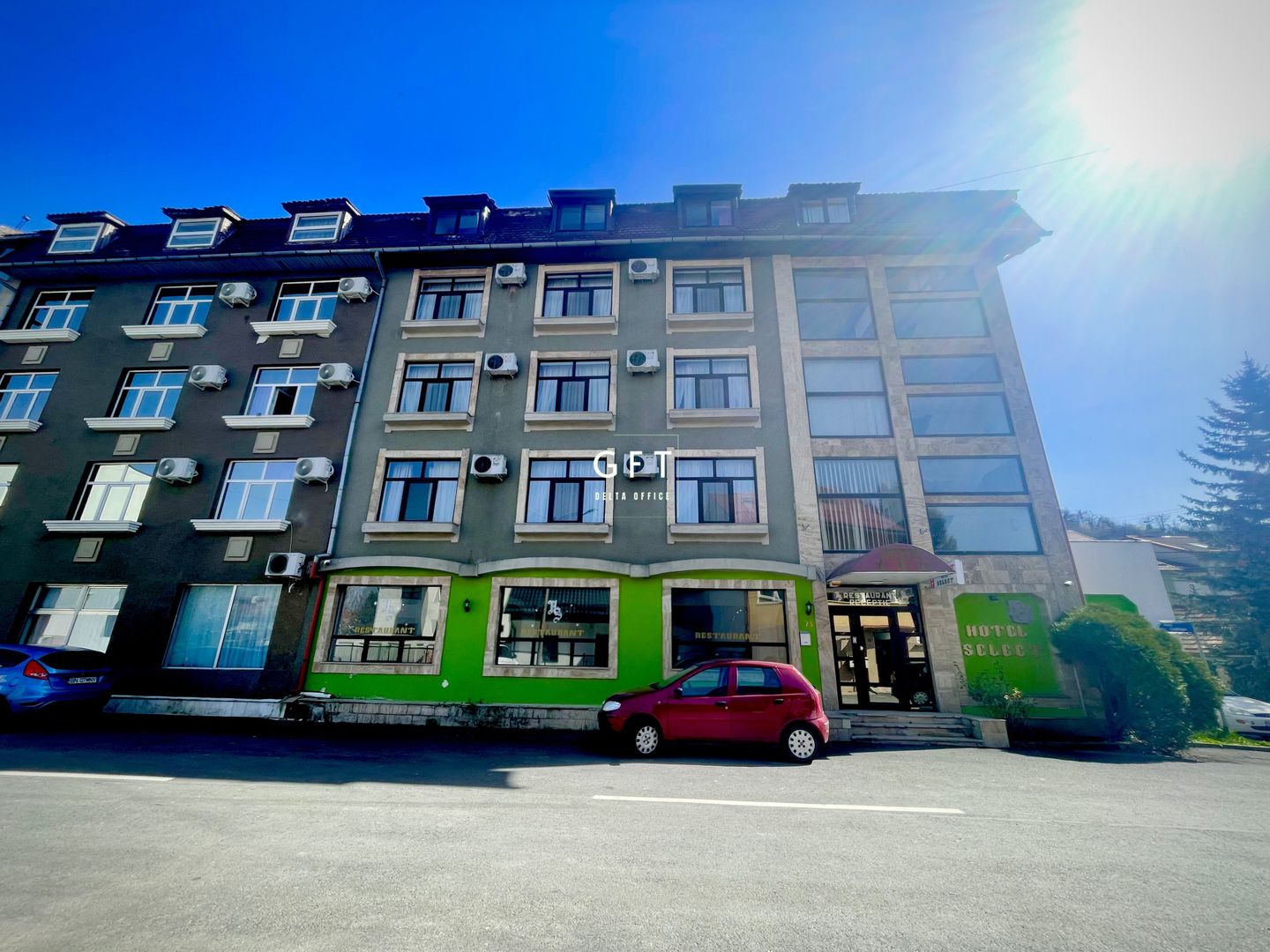 Oportunitate de business! Hotel+restaurant de inchiriat, Str. Codrisor - Poză 1