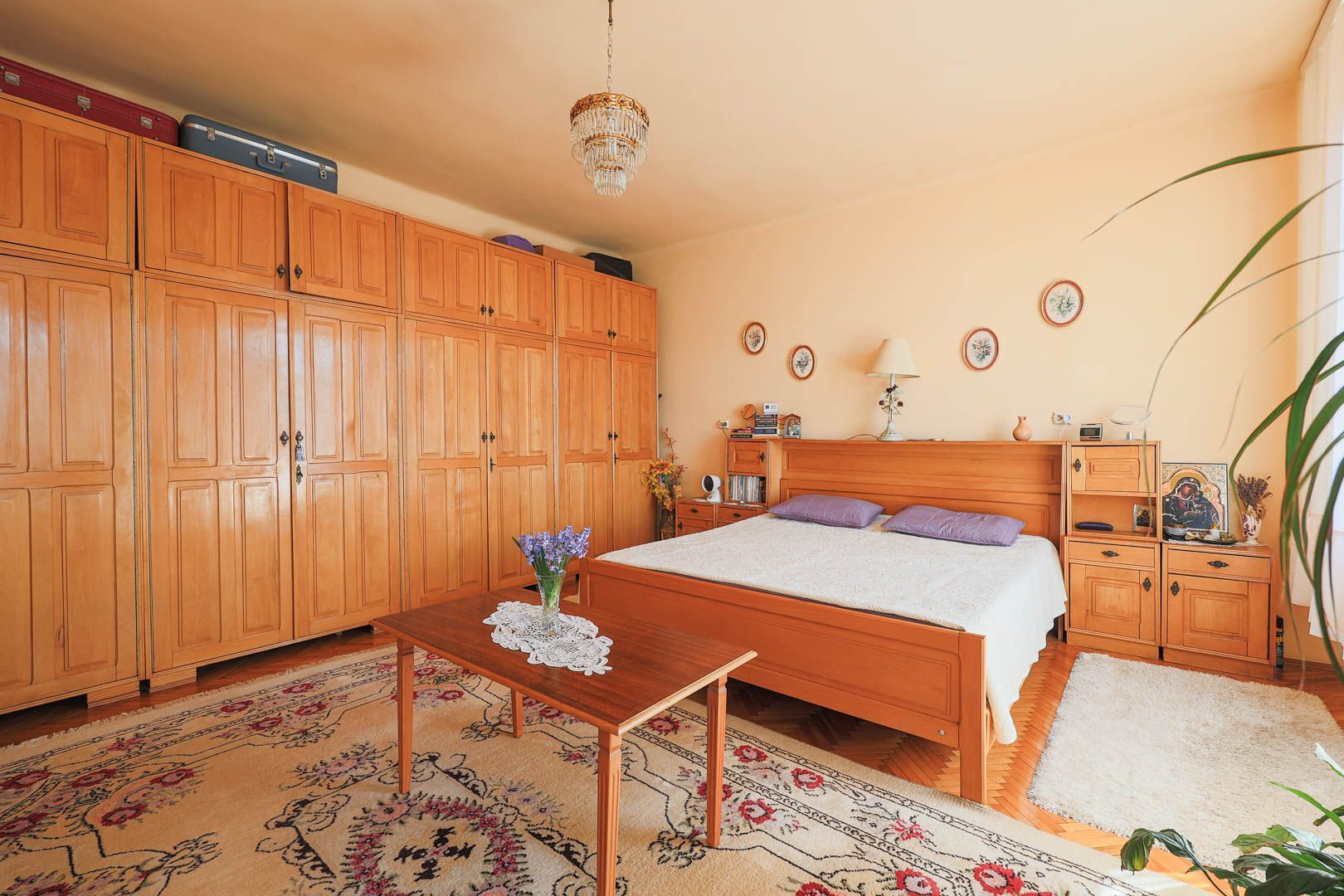 Apartament 2 camere pe Bulevardul Revolutiei - Poză 3