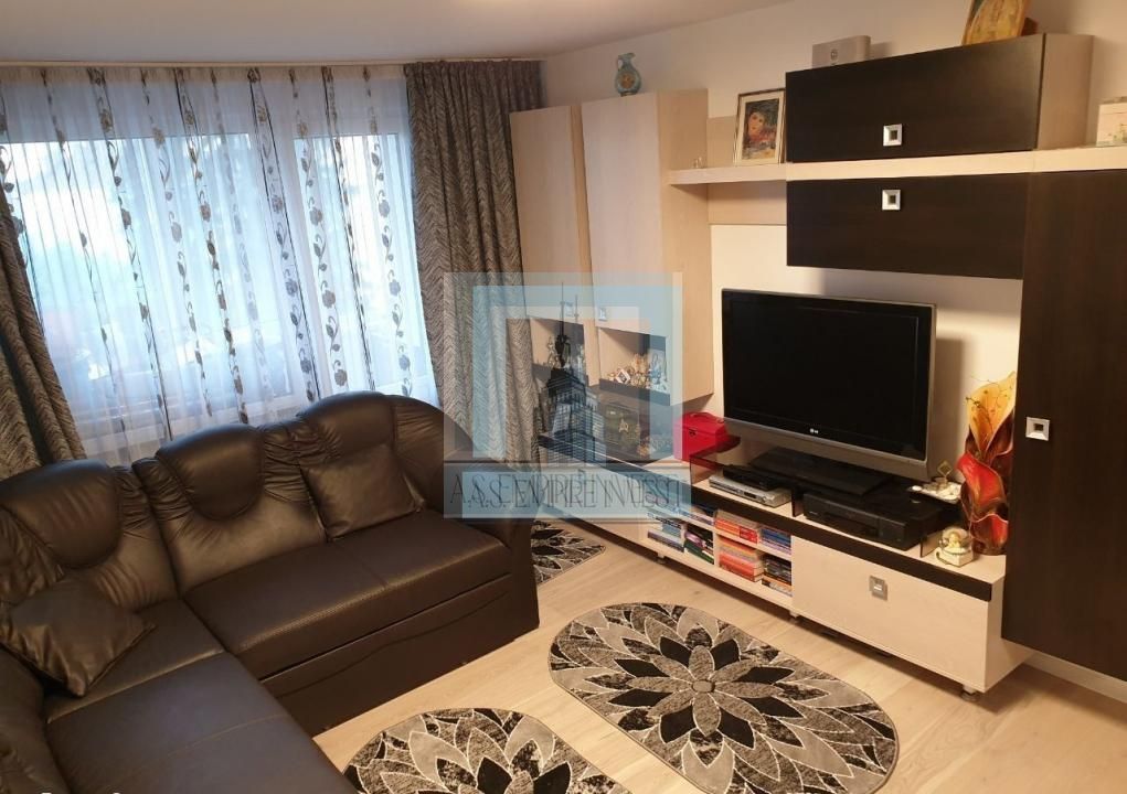 Ap 4 camere mobilat-utilat - zona Tractorul - Poză 1