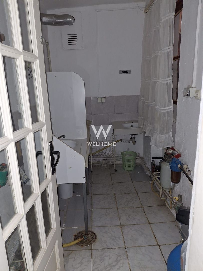 Casa cu 15 camere de vanzare in Bazna, Sibiu ( azil, pensiune) - Poză 29