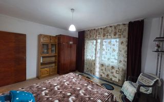Apartament 3 camere decomandat, Carpatilor zona Spitalul Judetean, - Poză 2