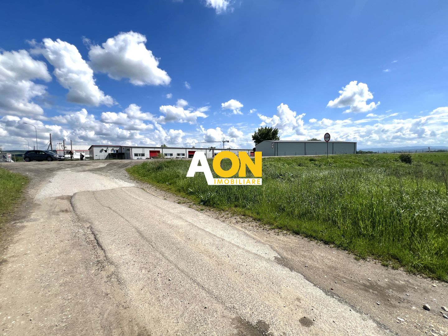 Teren Mixt Industrial de vanzare, 4660mp,  deschidere 41ml - Poză 2