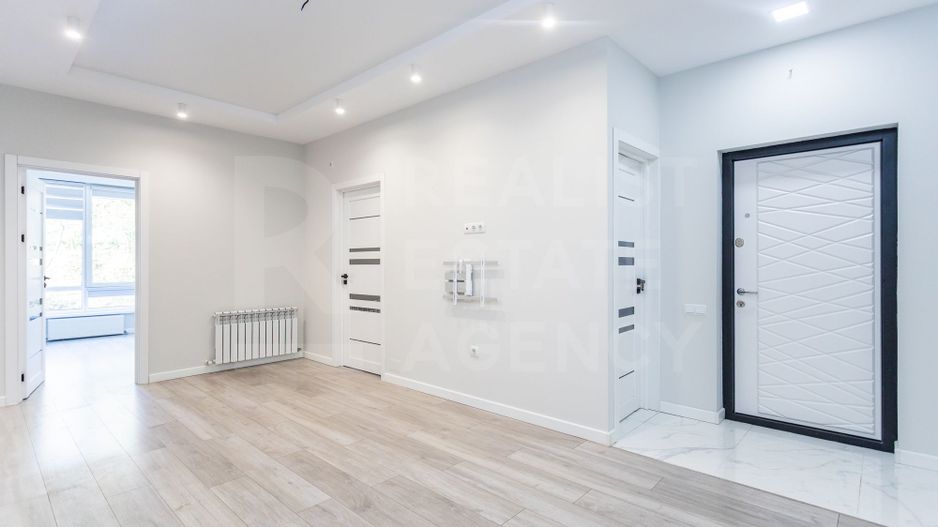 Vânzare, apartament 3 camere, 82.8 mp, str. Nicolae Dimo, Rîșcani - Poză 17