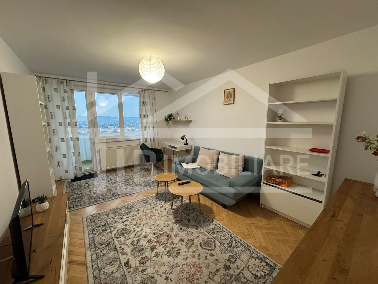 Apartament cu 2 camere, 50 mp, decomandat, Zona Semicentrala - Poză 1