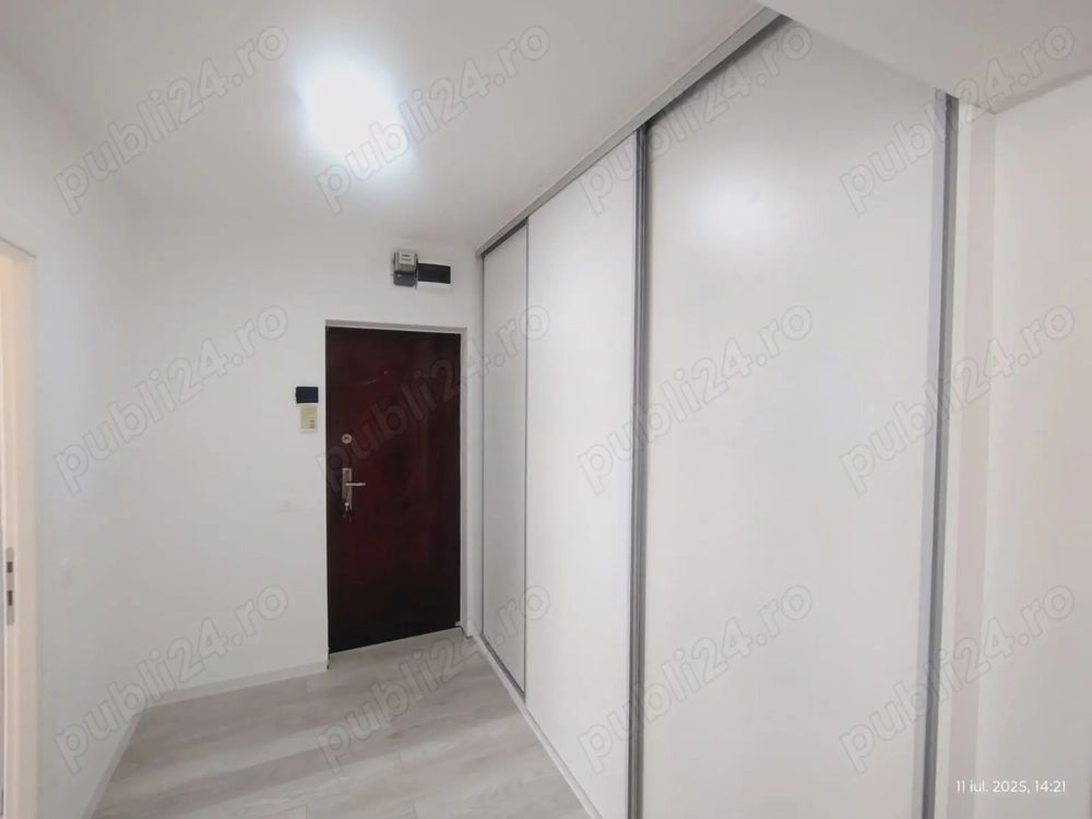 Apartament 2 camere Delfinului, renovat complet, lângă Mega Mall - Poză 4