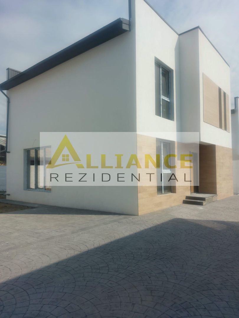 Casa individuala,tip mediteranian,la 2 minute de sos.Oltenitei si STB. - Poză 3