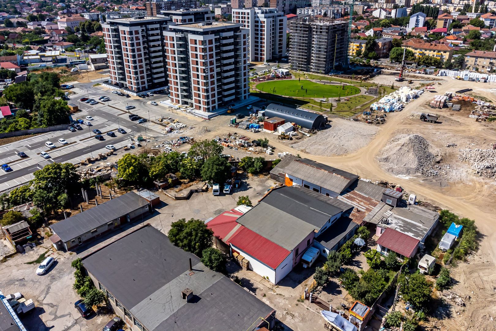 Hală multifuncțională pe strada Feleacului - Poză 3