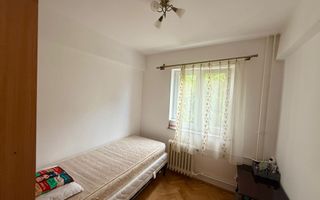 Apartament de vanzare cu 2 camere in zona Hermes ! - Poză 2