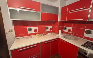 De inchiriat – Apartament 3 camere, 85 mp, partial mobilat - Poză 13