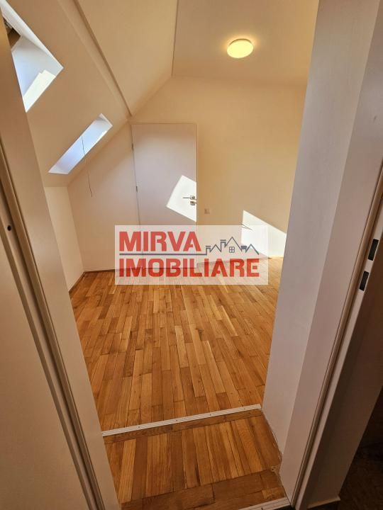 🏢 Spațiu de birouri – 5 camere, 3 băi – Mansardă vilă, Central - Poză 16