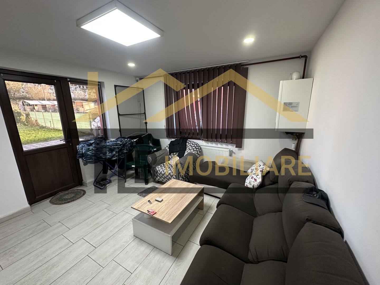 Casa cu 6 camere, 290mp, capacitate 14 persoane, Zona Cristesti - Poză 7