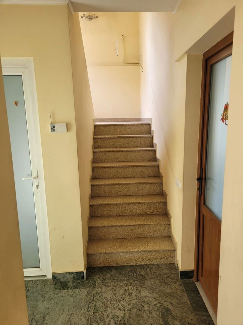 Vilă spațioasă S+P+1E+M | Chitila | Str. 8 Martie - Poză 15