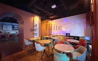 Club - Spatiu Comercial de vanzare ultracentral in Oradea - Poză 2