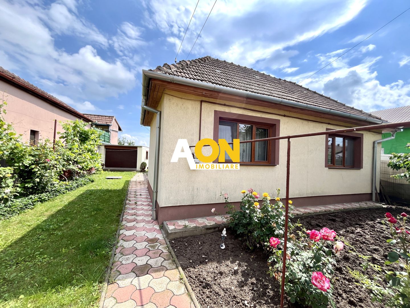 ÎNCHIRIERE! Casă cu 3 Camere, Zona Centru - Poză 4
