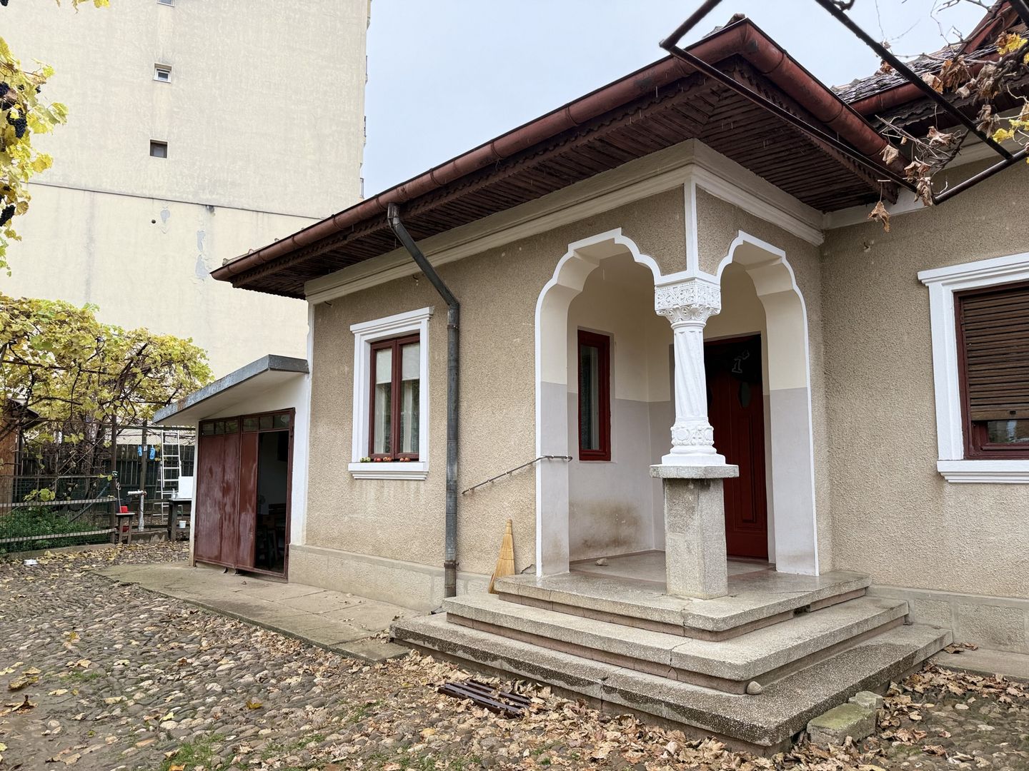 Zona Caraiman, Târgoviște! Casă de vânzare - Poză 1