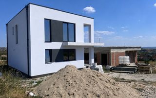 Casa cu 4 camere de vanzare | Colinelor | Oradea | Bihor - Poză 1