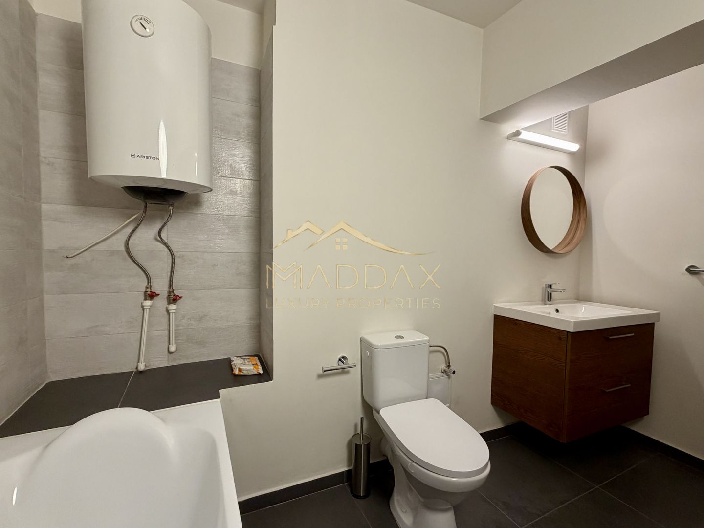 Apartament cu 4 camere *95mpc* // Bulevardul Unirii - Poză 19