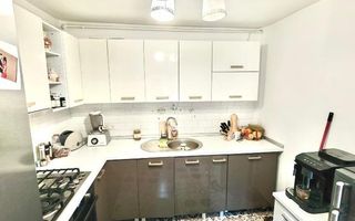 Apartament 2 camere modificat in 3 camere - Poză 4