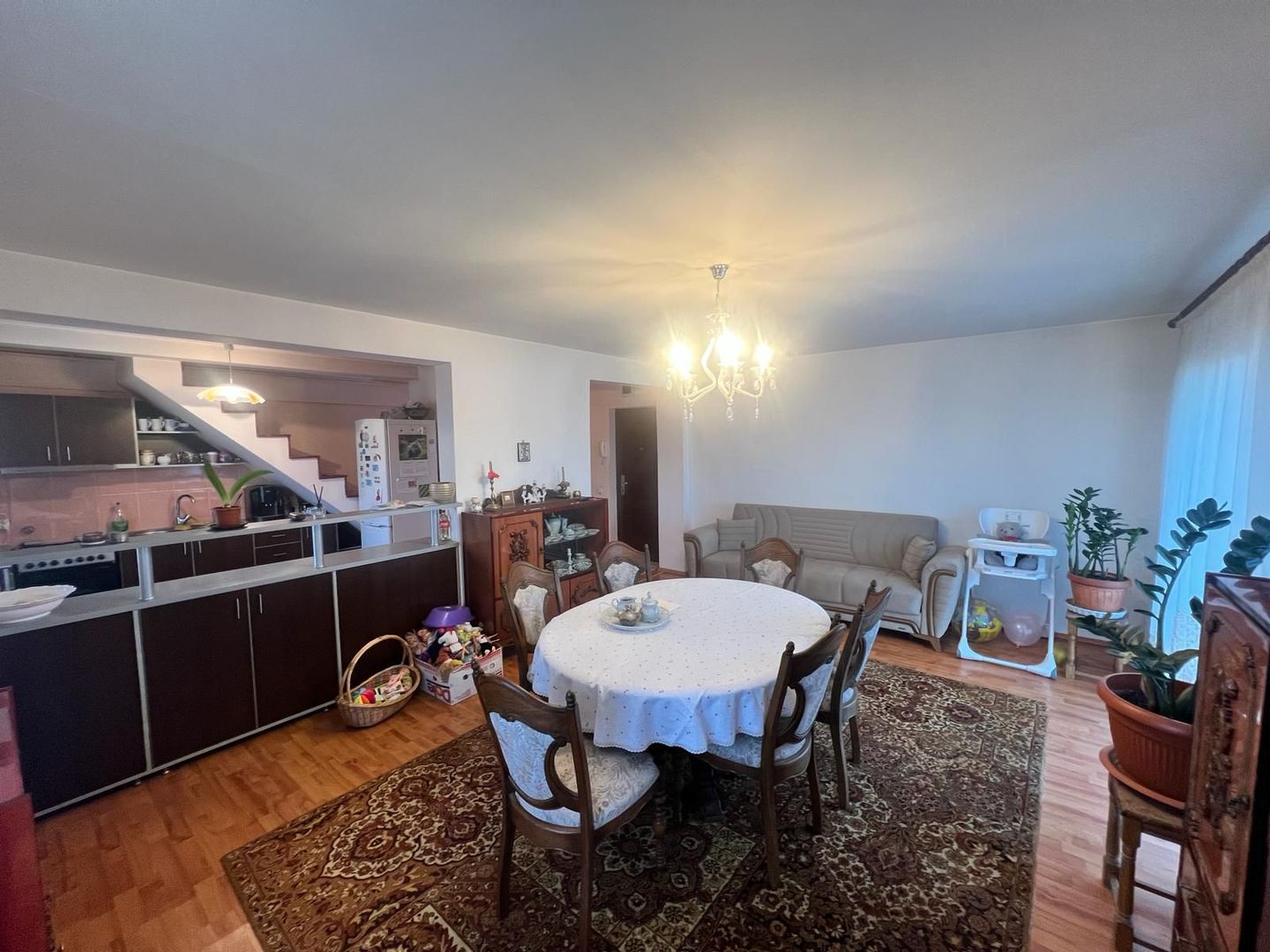 Apartament cu 5 camere | posibilitate cash / credit ipotecar | 2 Etaje | Terasa - Poză 2