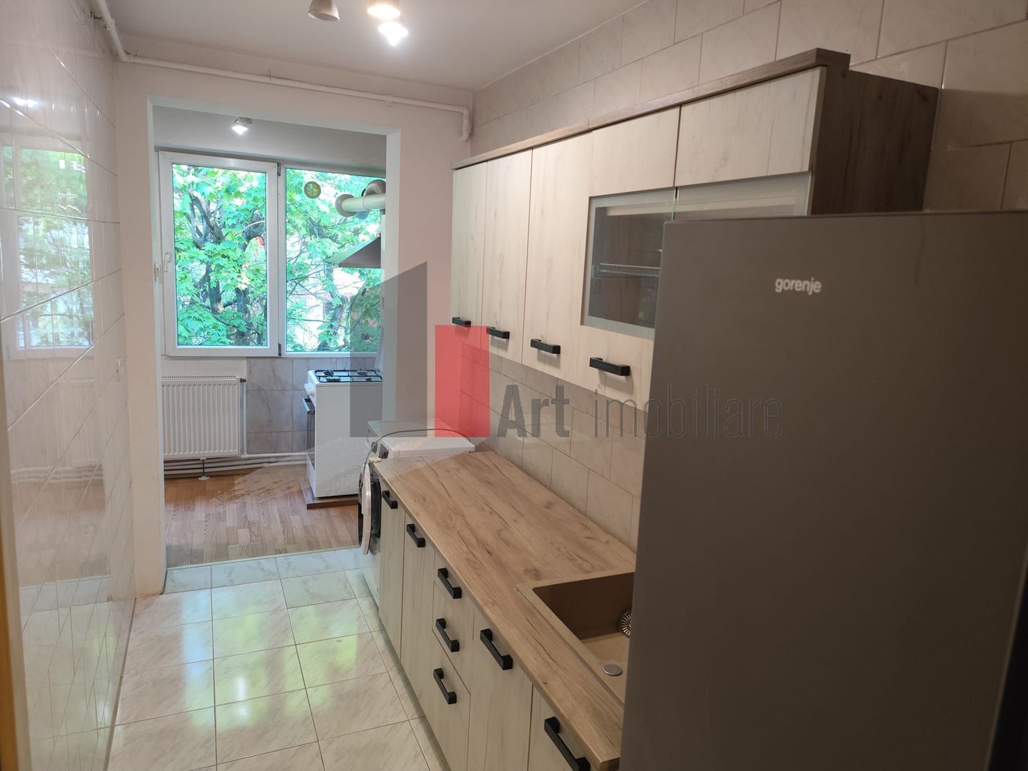 Apartament de vanzare cu 2 camere in zona Pajura. - Poză 19