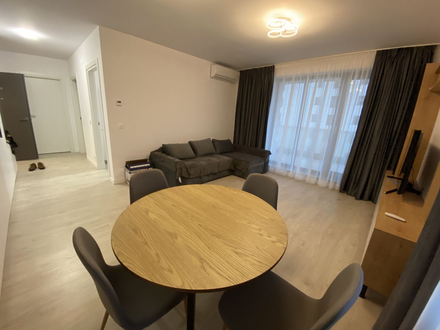 Apartament 2 camere NOU, prima închiriere, Băneasa, parcare - Poză 1