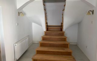 Proprietate individuală 12 camere | Cristian | 4 corpuri, 553 mp - Poză 10