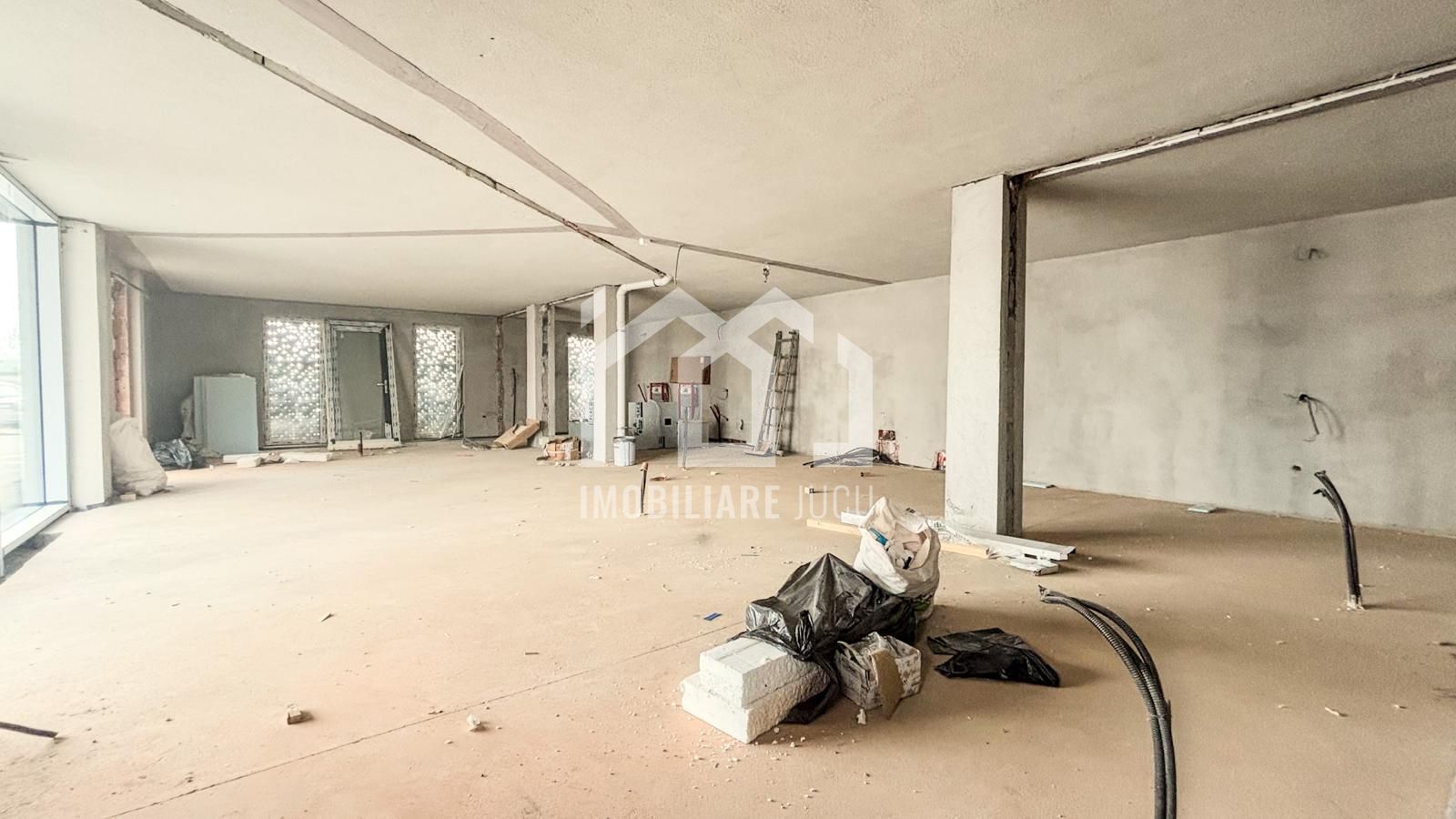 Spatiu comercial de inchiriat, Parcare, Apahida-Sannicoara - Poză 5