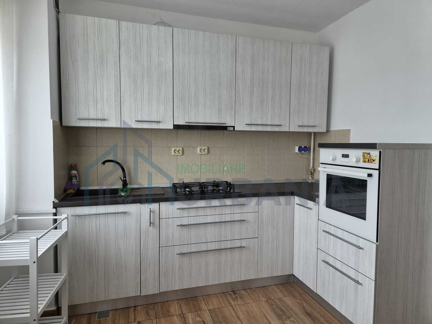 Proprietar - 3 camere, 80 mp + balcon, Green Park Iasi - Poză 2