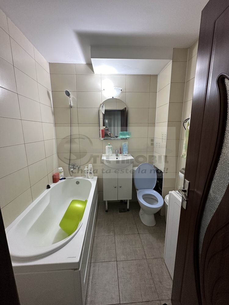 Apartament 2 camere decomandat in TG. Cucu - 72 mp - Etaj 1 ! - Poză 5