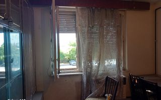 BRASADAS vinde garsoniera la etajul 2 în Micro 15 - Poză 3